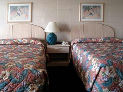 76 Inn Branson Room photo